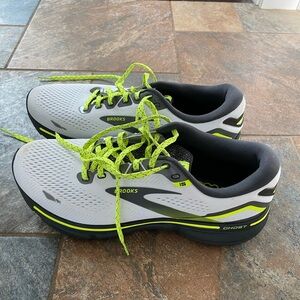 Brooks Women’s Ghost Running Shoes - Gray and Neon Green
